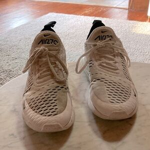 Nike Airmax 270 size 8